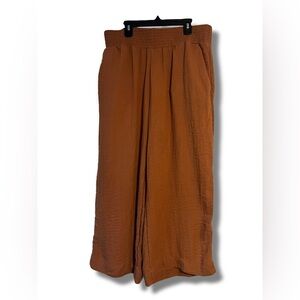 A New Day - Women’s Rustic Brown Wide Leg Smocked Waist Pants With Pockets